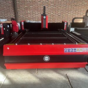 لیزربرش فلزات CNC فایبرلیزر